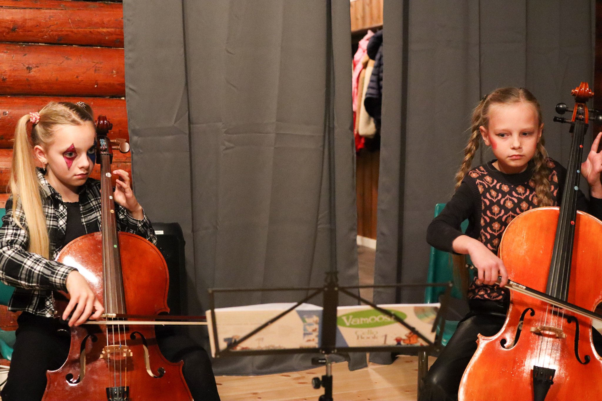 7C25B101 C3B3 474E 9AA3 0CA5B76479B6