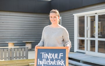 Guro Dalåker opnar Tindulf hyttebutikk fredag klokka 12:00.