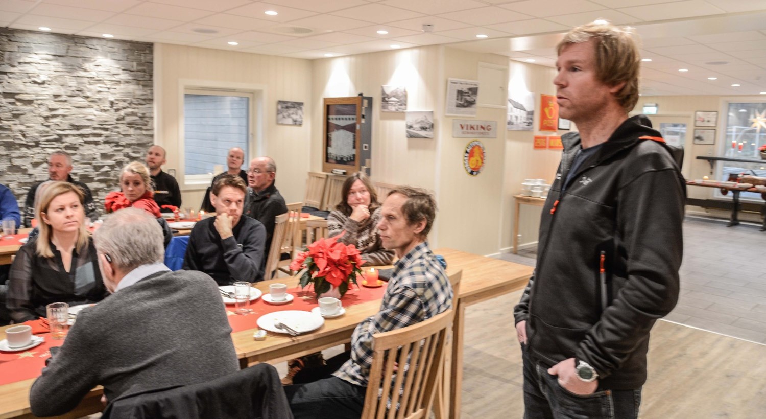 Leif Øyvind Solemsli presenterte sin nye arbeidsgjevar Wyssen avalanche control på næringsfrukost i Vang.