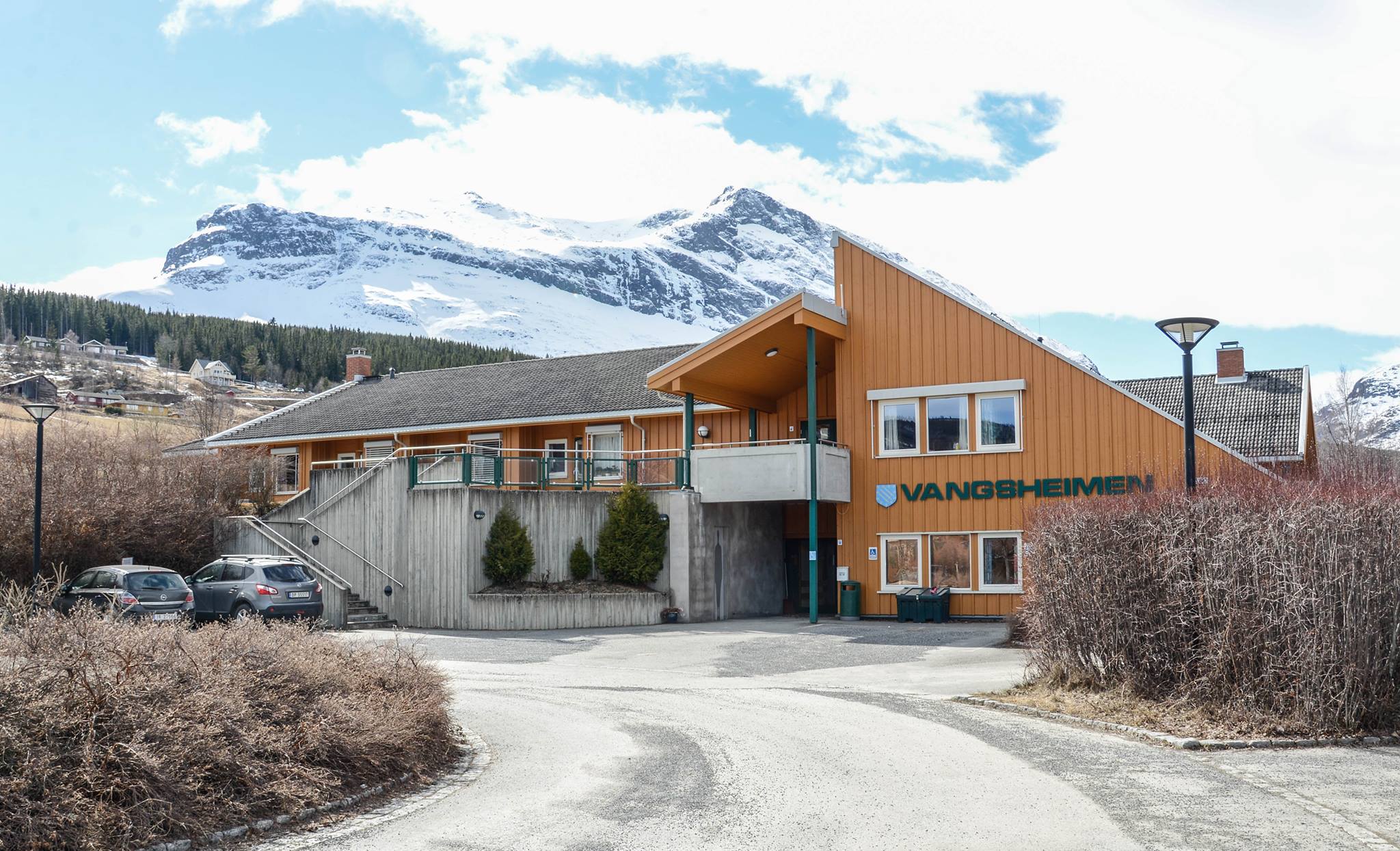 Fleire fulltidsstillingar i helsesektoren - vangivaldres.no - arbeid,  bustad, fjell og folk