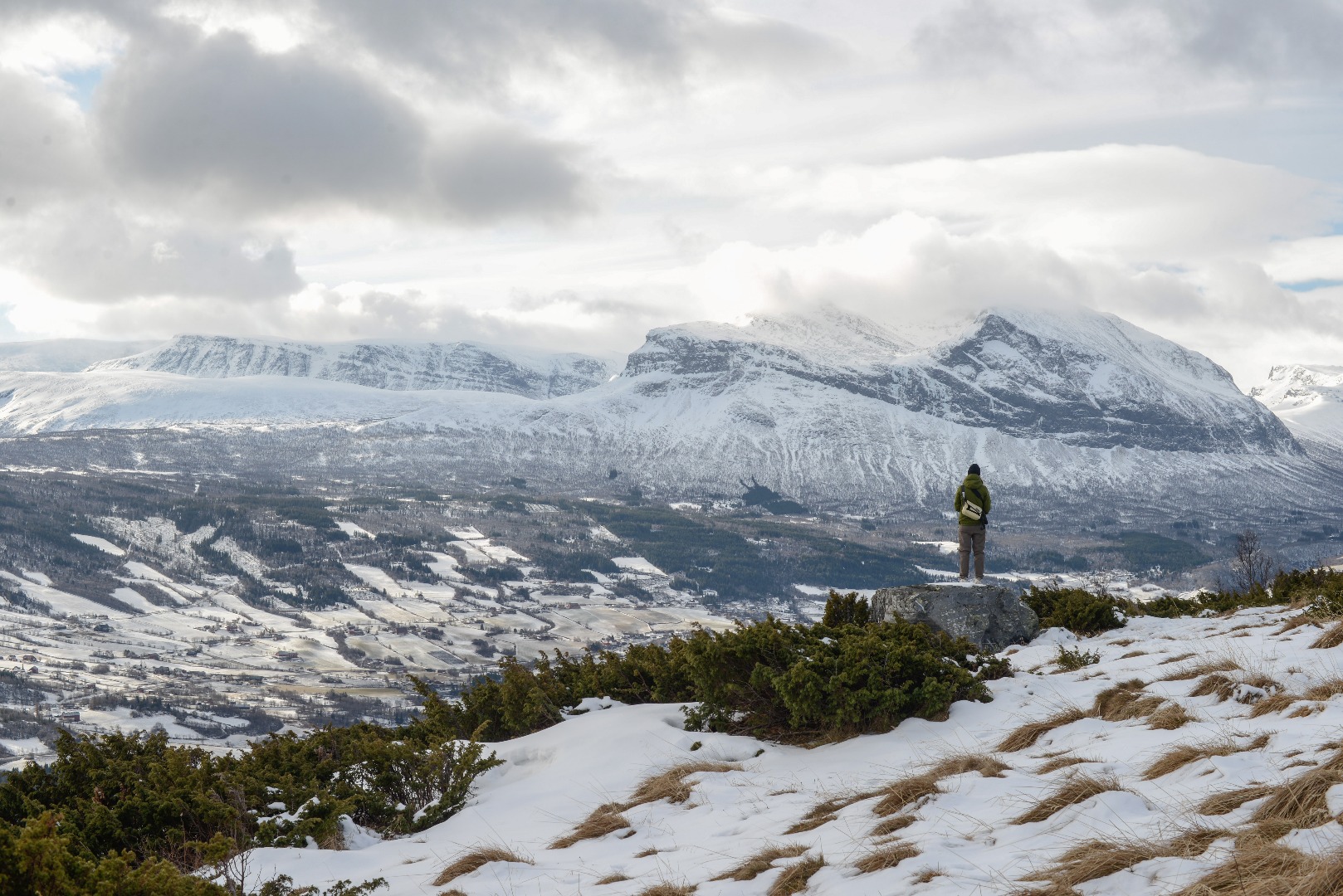 I episke omgjevnader på Leirholshøgda er planleggiga av årets NTNU-prosjekt i Vang i gang.