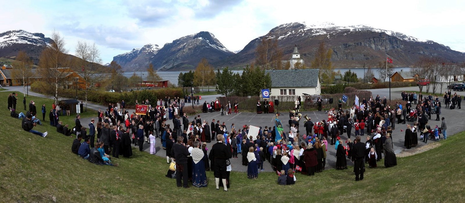 17. mai i Vang. Foto: Oddvin Almenning.