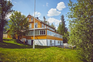 Sommerhotellet i sentrum av Vang opnar som B&B denne sommaren. Foto: Cathrine Dokken
