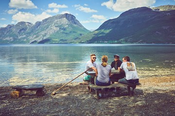 Kombinasjonen av utfordrande arbeid og aktiv fritid har lokka 200 studentar til å søkje på tretten sommarjobbar i Gudbrandsdalen, Valdres, Hallingdal og Numedal. Foto: Cathrine Dokken