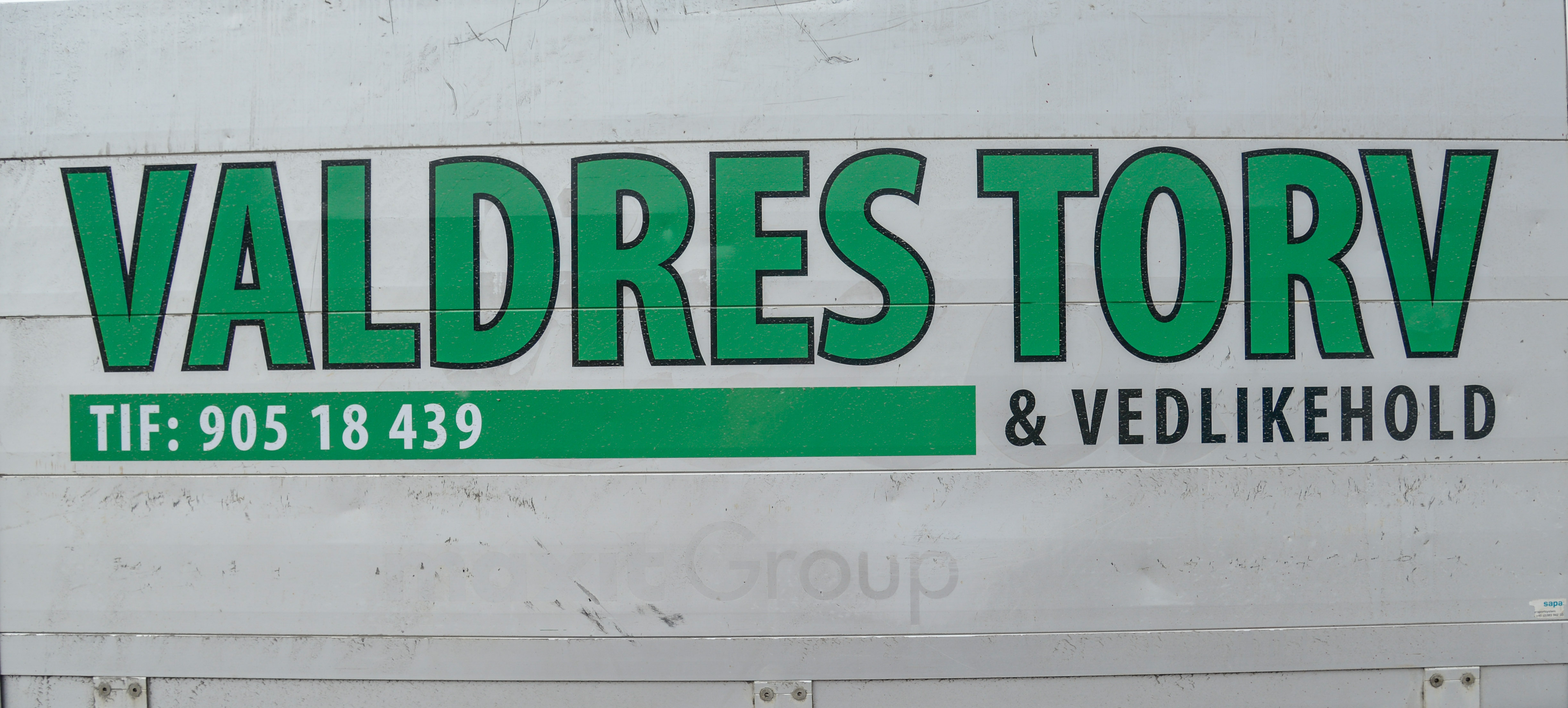 Logo Valdres torv og vedlikehald