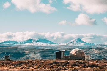 Med ei eksotisk og eksklusiv pakke vart Arctic Dome Valdres ein stor suksess i sin fyrste sesong. Foto: Ingrid Andrea Harrison Jonsløkken / @ingridandreah på Instagram.