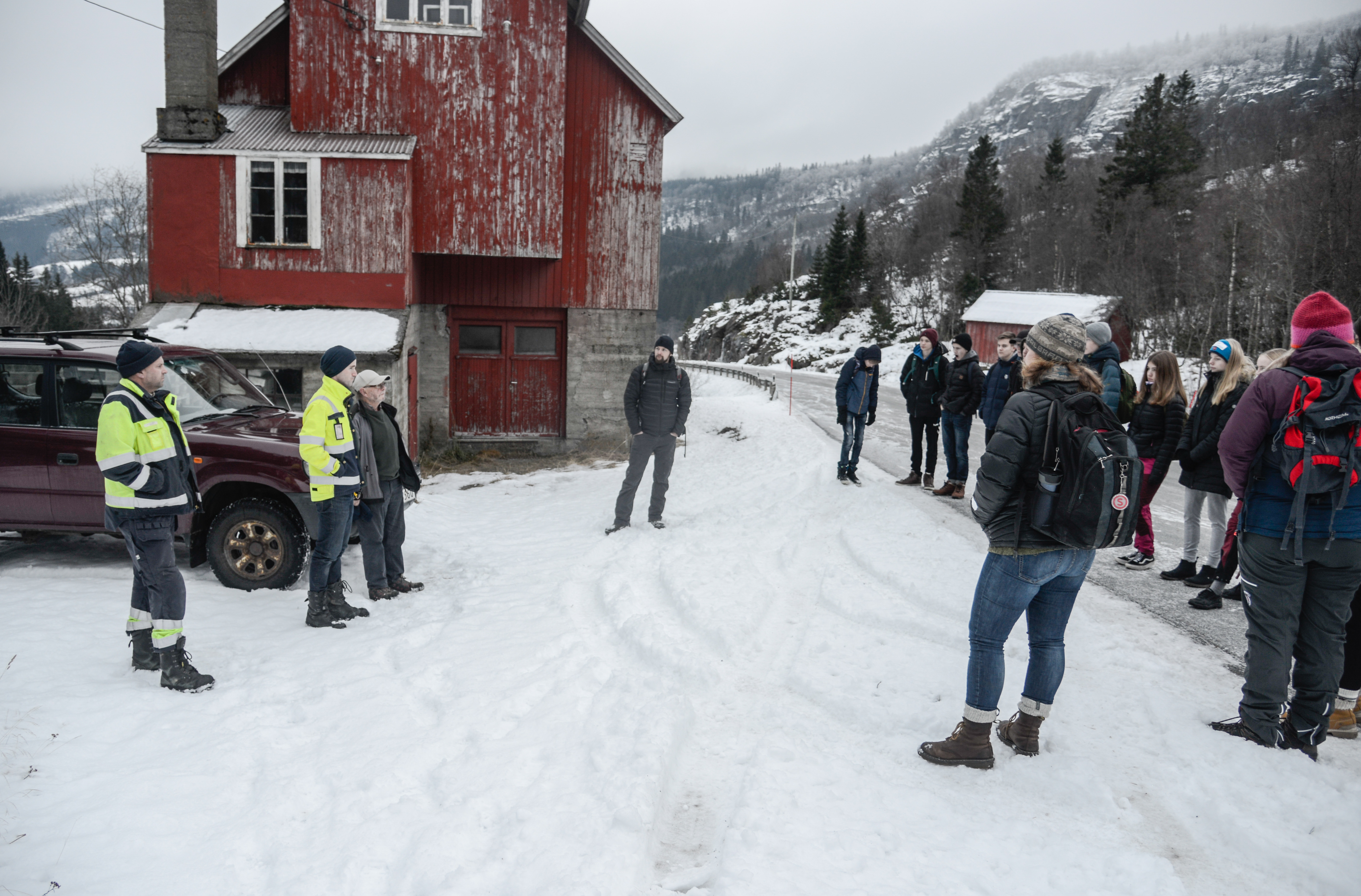 Bak den godt synlege gamle mølla i Øye går ei trapp ned til det gamle Eidsfoss kraftverk som vart sett i drift i 1923.