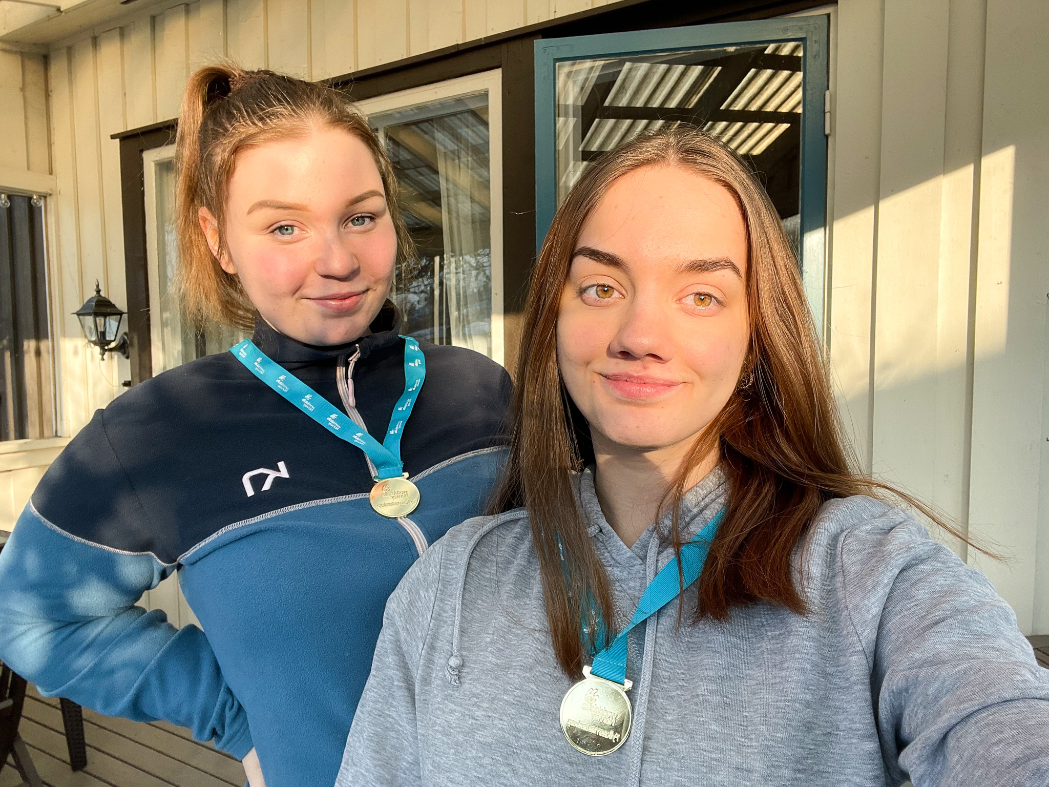 Eline Søndrol Hålien og Katarzyna Szałaj vann den gjeve gullmedaljen i Innlandsmesterskapet på Otta. Foto: Privat. 